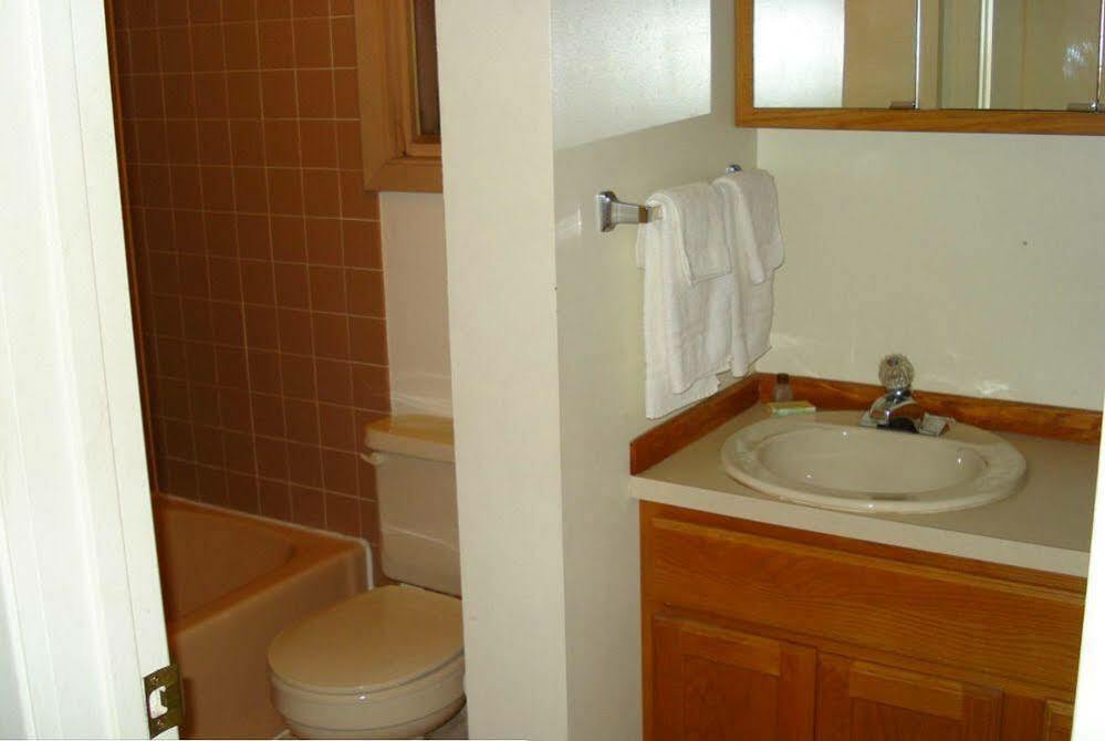 Lakeshor Motor Inn Virginia المظهر الخارجي الصورة